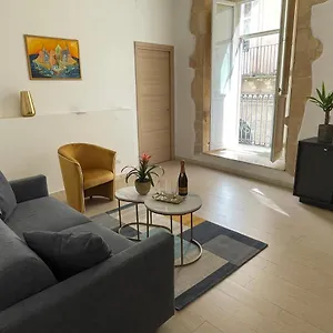 https://il-reginale-luxury-apartment.sicilyhotelsitaly.net